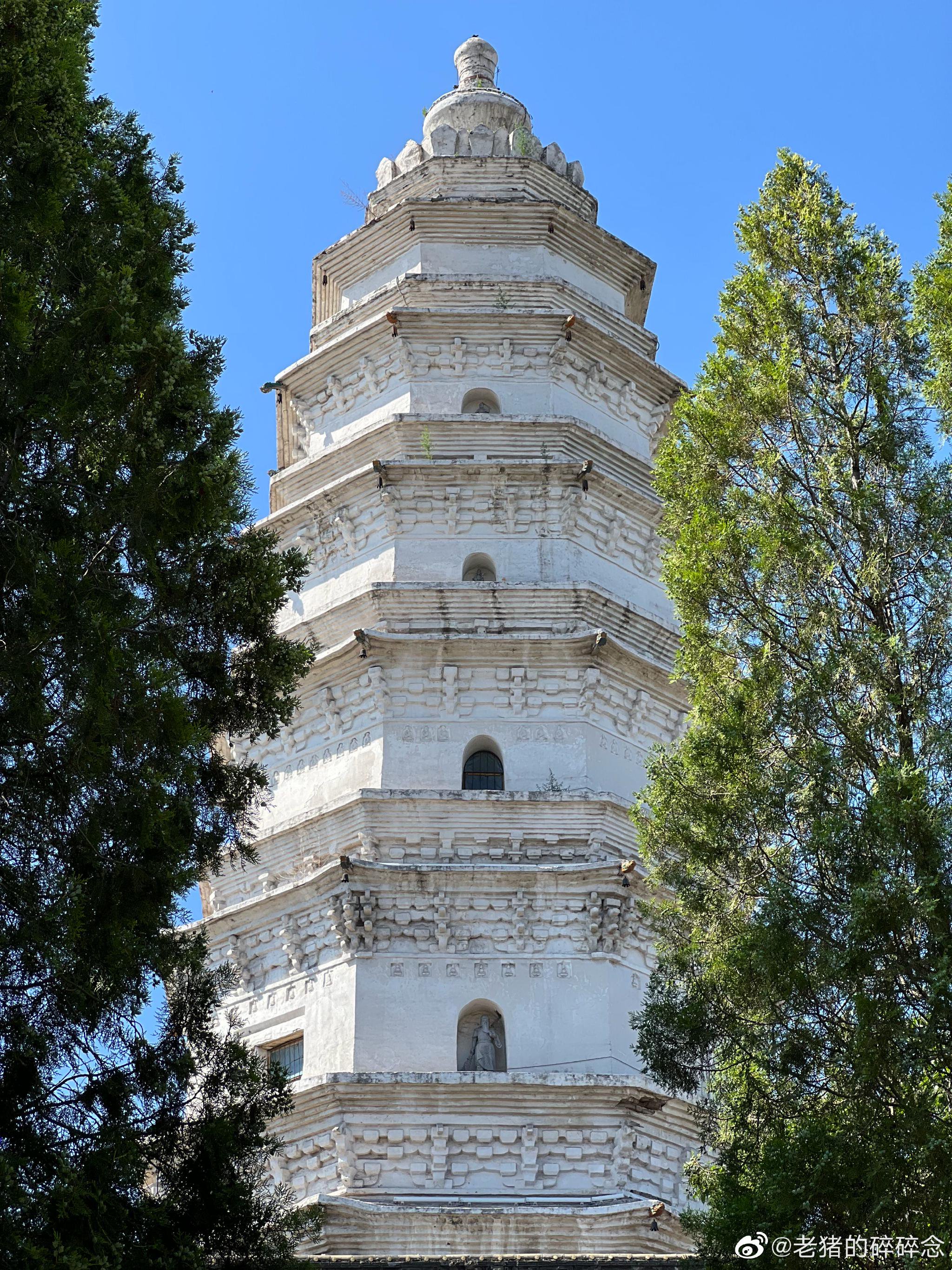 探古山西太谷國保無邊寺白塔宋