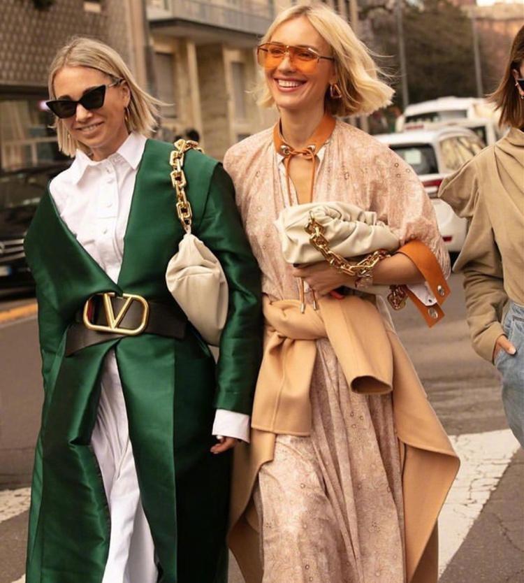 纽约街头的穿搭分享,美国人的搭配太奇怪,冬天的服装都很活泼|服装|加