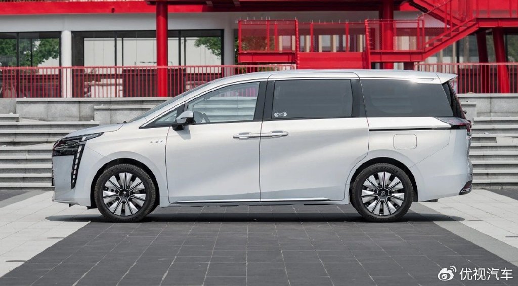 想买“带电”的MPV怎么选？建议认准这3款，最低只要21万