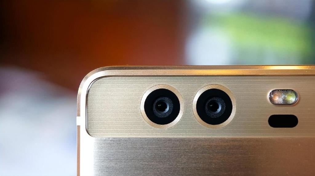 手机镜头新战事索尼颓软三星崛起相机镜头突围