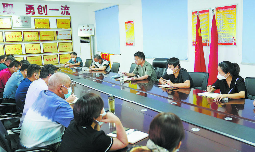 曹县王集镇:立足产业优势,提升群众幸福指数休闲区蓝鸢梦想 - Www.slyday.coM 曹县王集镇:立足产业优势,提升群众幸福指数休闲区蓝鸢梦想 - Www.slyday.coM