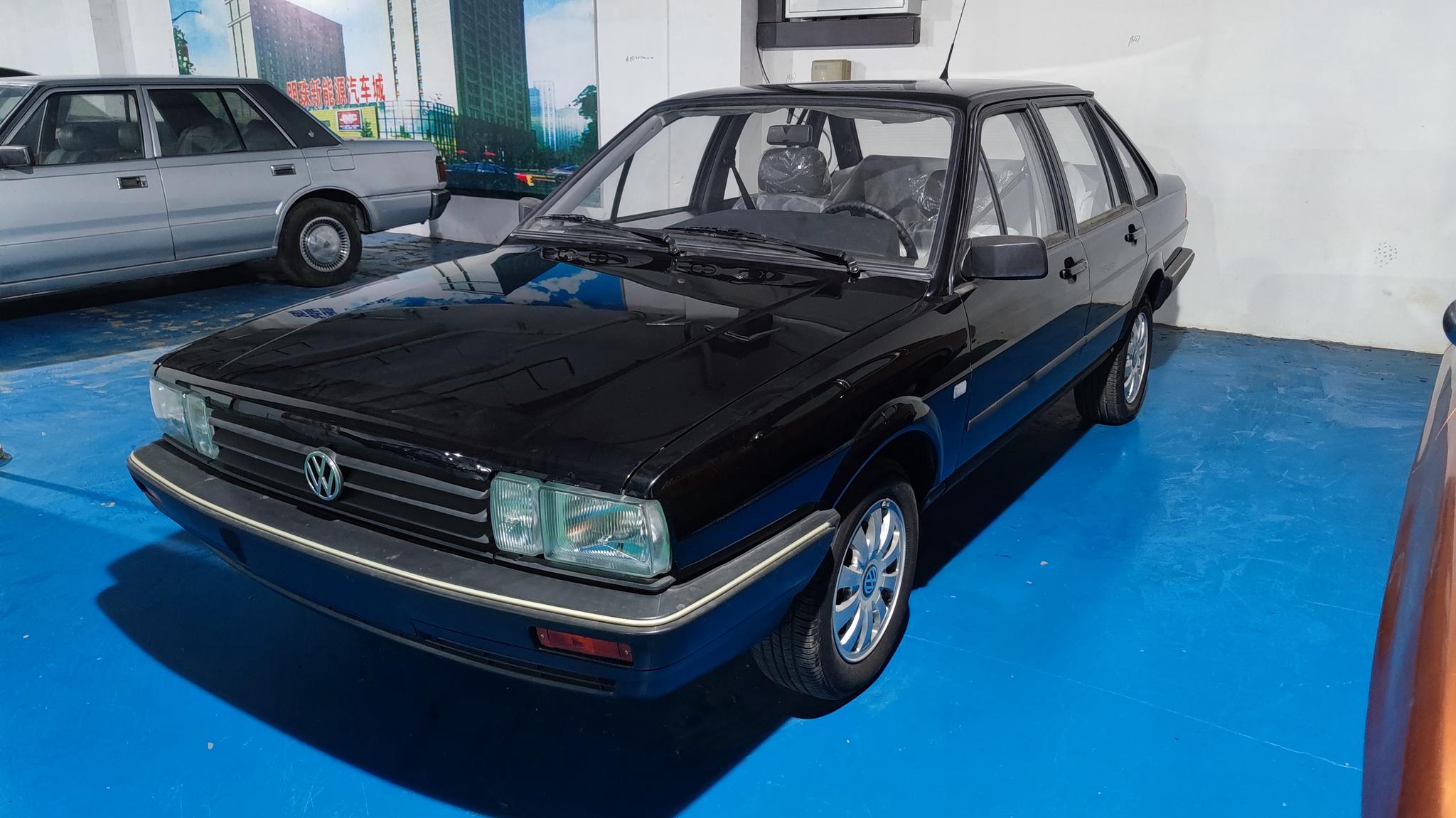 干活~ 全新 桑塔纳 ,俗称普桑