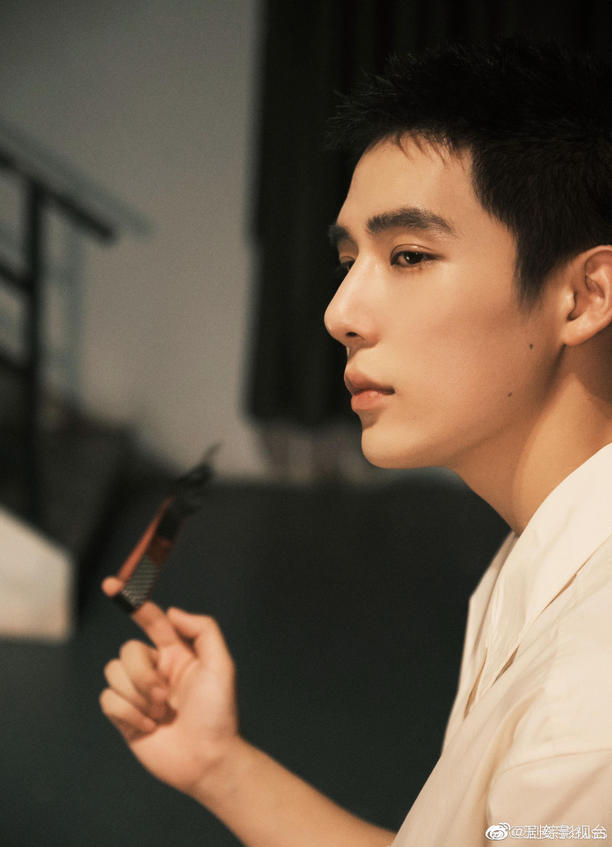 有网友爆料有关于王安宇的聊天记录