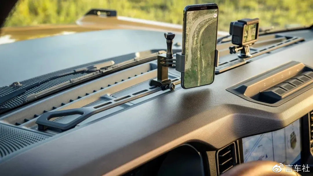 全新“方盒子”福特Bronco发布，20多万要啥牧马人