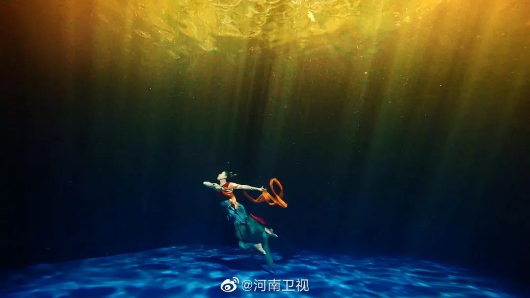 从收视垫底到一夜爆红,河南台的逆袭,让多少一线娱乐卫视脸红?休闲区蓝鸢梦想 - Www.slyday.coM 从收视垫底到一夜爆红,河南台的逆袭,让多少一线娱乐卫视脸红?休闲区蓝鸢梦想 - Www.slyday.coM