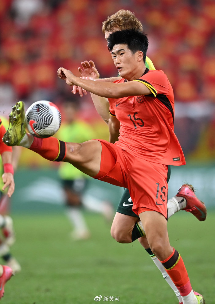 泰山队保持一天两练节奏，依木兰已归队参加冬训|U23|西班牙|杰拉德·莫雷诺|国足|山东泰山_新浪体育_新浪新闻