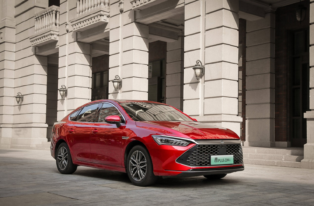 最低3.8个油，10-15万4款热门国产插混家轿，谁才是“经济王”？