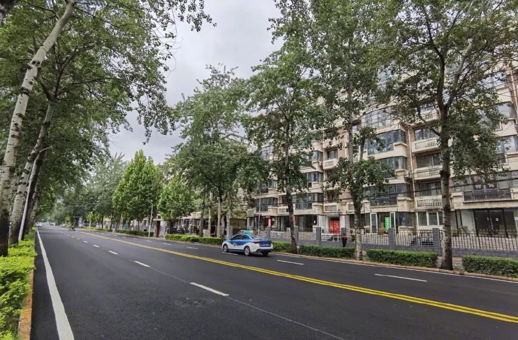 东岗路体育大街翟营大街道路提升改造工程正式通车