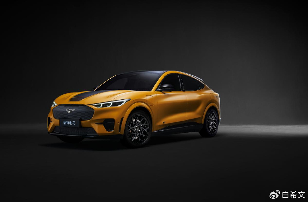 2024款福特电马亮相广州车展纯电性能野马焕新登场