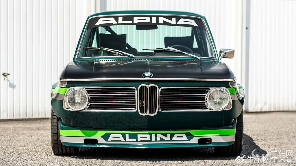 宝马经典车2002tii怎么玩德国manhart告诉你