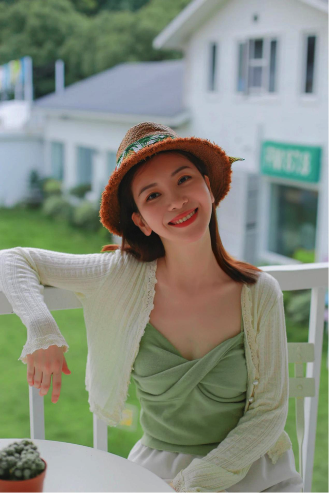 新氧公益:成就她们的"变形记"|新氧|李奕|安妮_新浪新闻