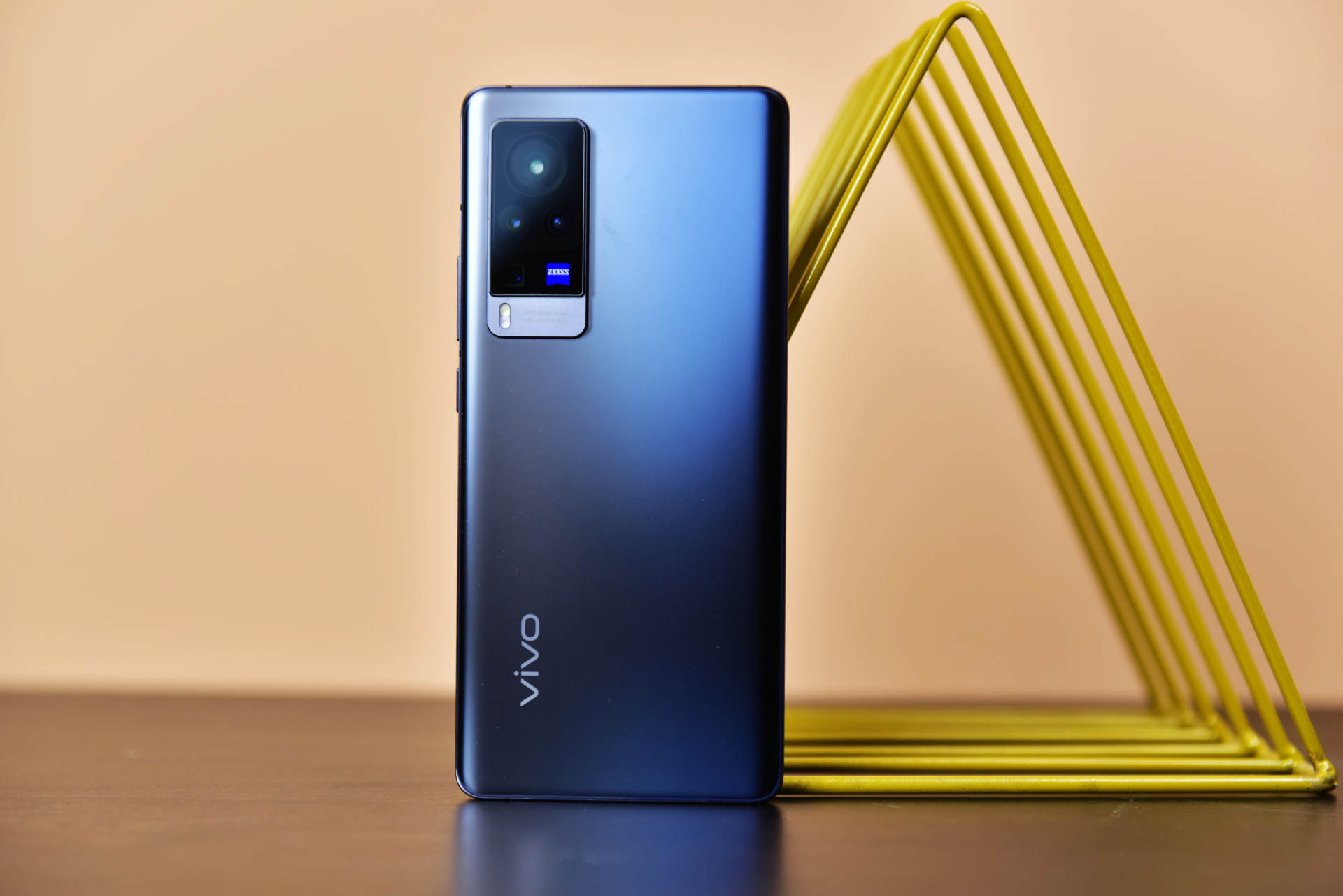 vivo X60 Pro体验:15G新内存让蔡司和OriginOS再飞一次!