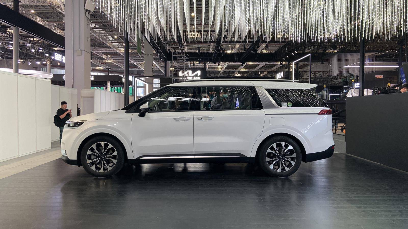 2021成都车展东风悦达起亚嘉华开启预售2889万起售