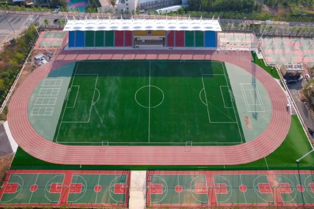 晋城一中丹河校区闪亮登场