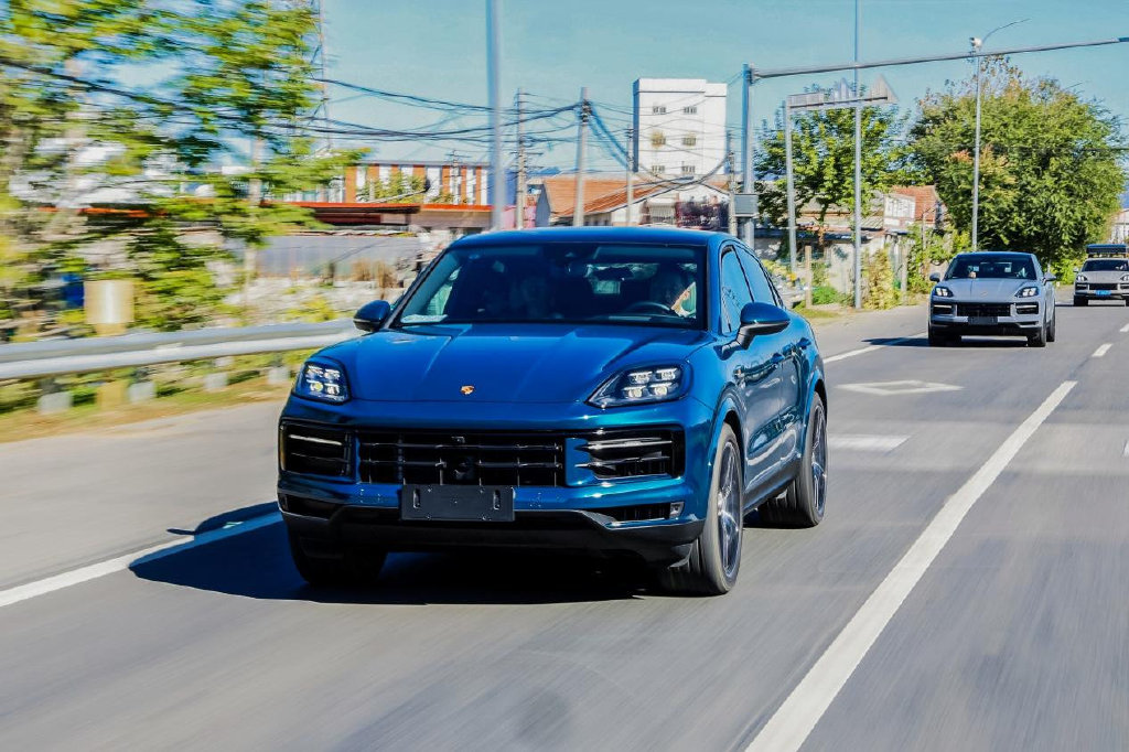 最强中期改款新款保时捷cayenne有什么变化