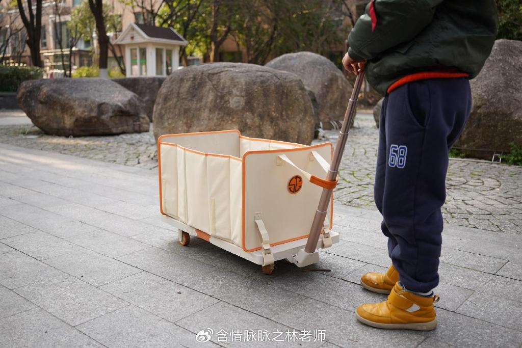 收起似手袋秒开变推车这款天与云小手袋推车你不来一台吗