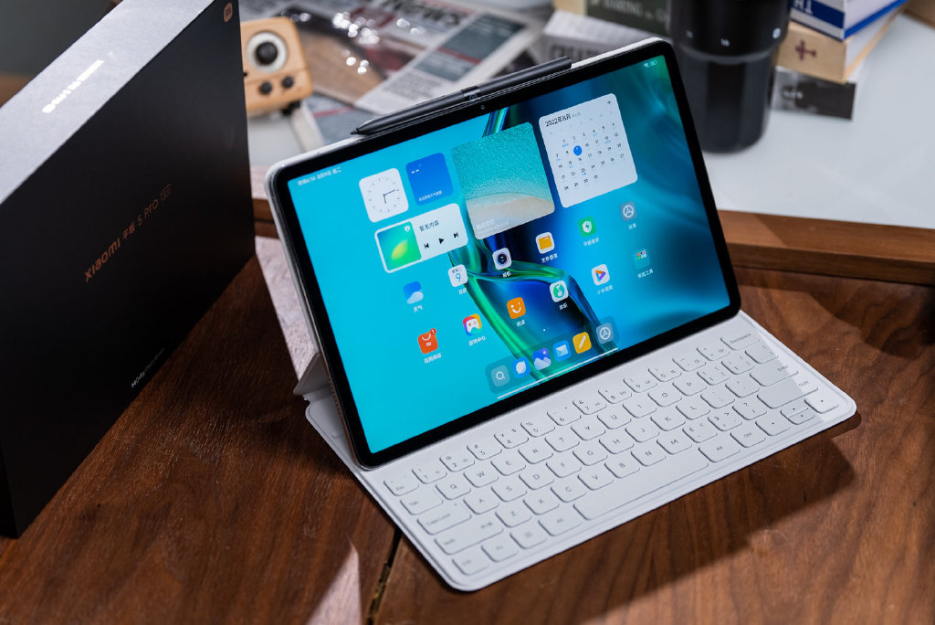 更大屏幕 更优办公体验的小米平板5 pro 12.4__财经头条