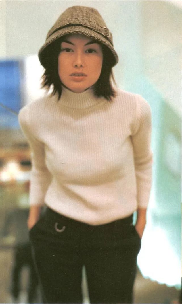 清纯可人的玉兰油女孩如今嫁做人妇生活美满