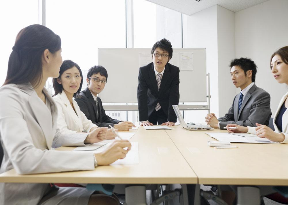 会议总是开不完说不清这个企业正重新定义开会方式