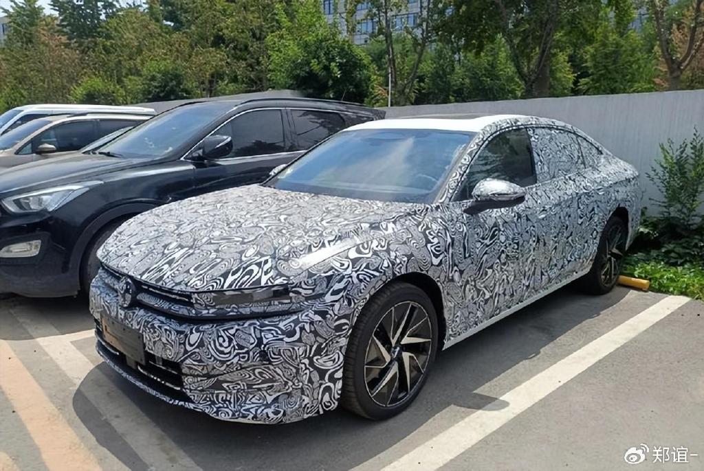 帕萨特b9欧洲只有旅行版了中国特供三厢车还能买吗