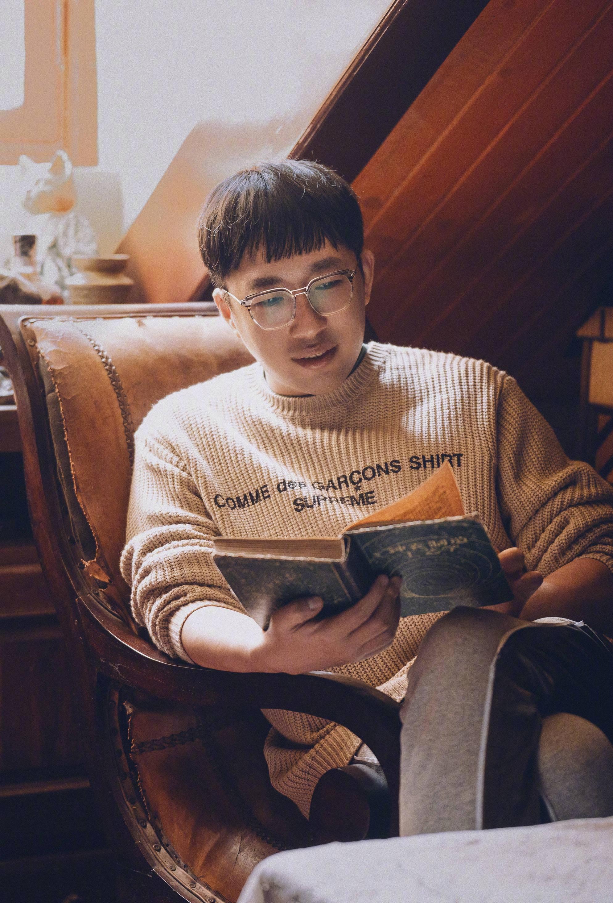 为拍戏毒死一只流浪猫导演于正被谴责剧组回应但毫无说服力