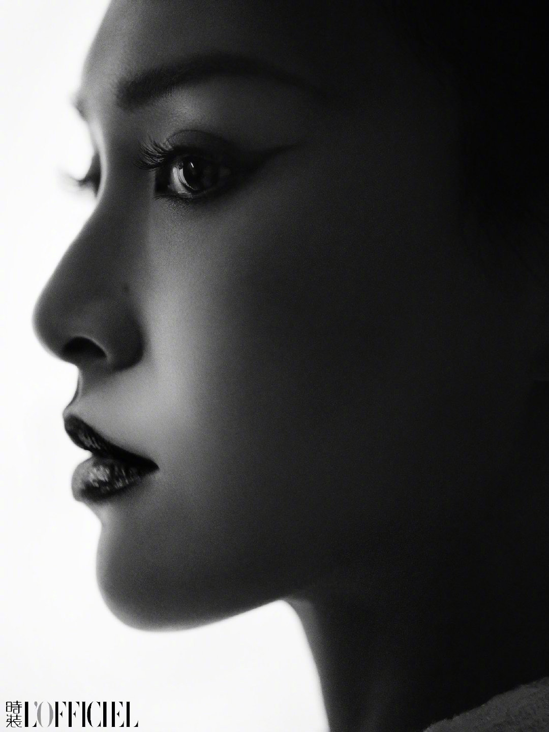 主角的双胞胎妹妹和冷艳姐姐 美艳妈妈的都市故事推荐