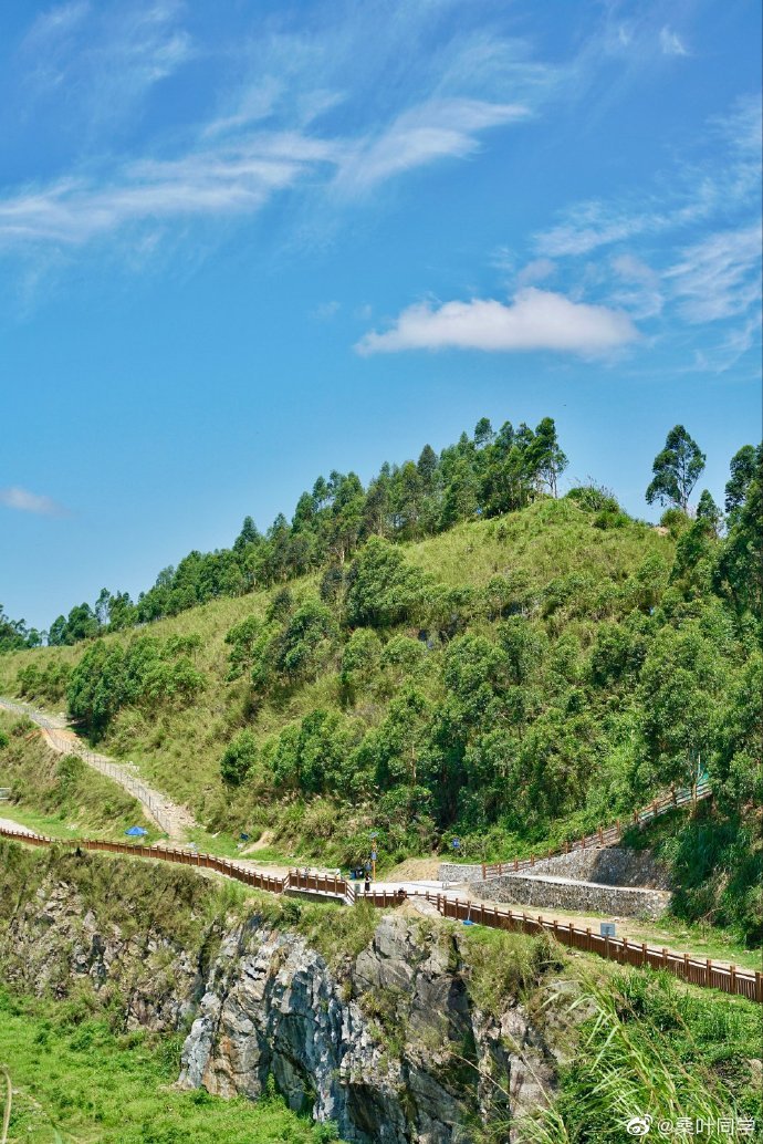 广州版小天池徒步休闲好去处广州油麻山via