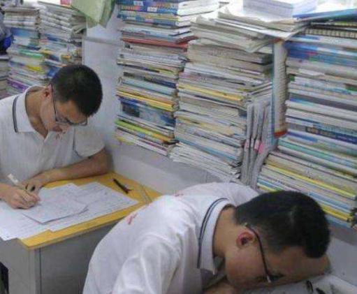 山西一中学请名师培优每生1万2，官方：突破成绩，有学生考上清华休闲区蓝鸢梦想 - Www.slyday.coM