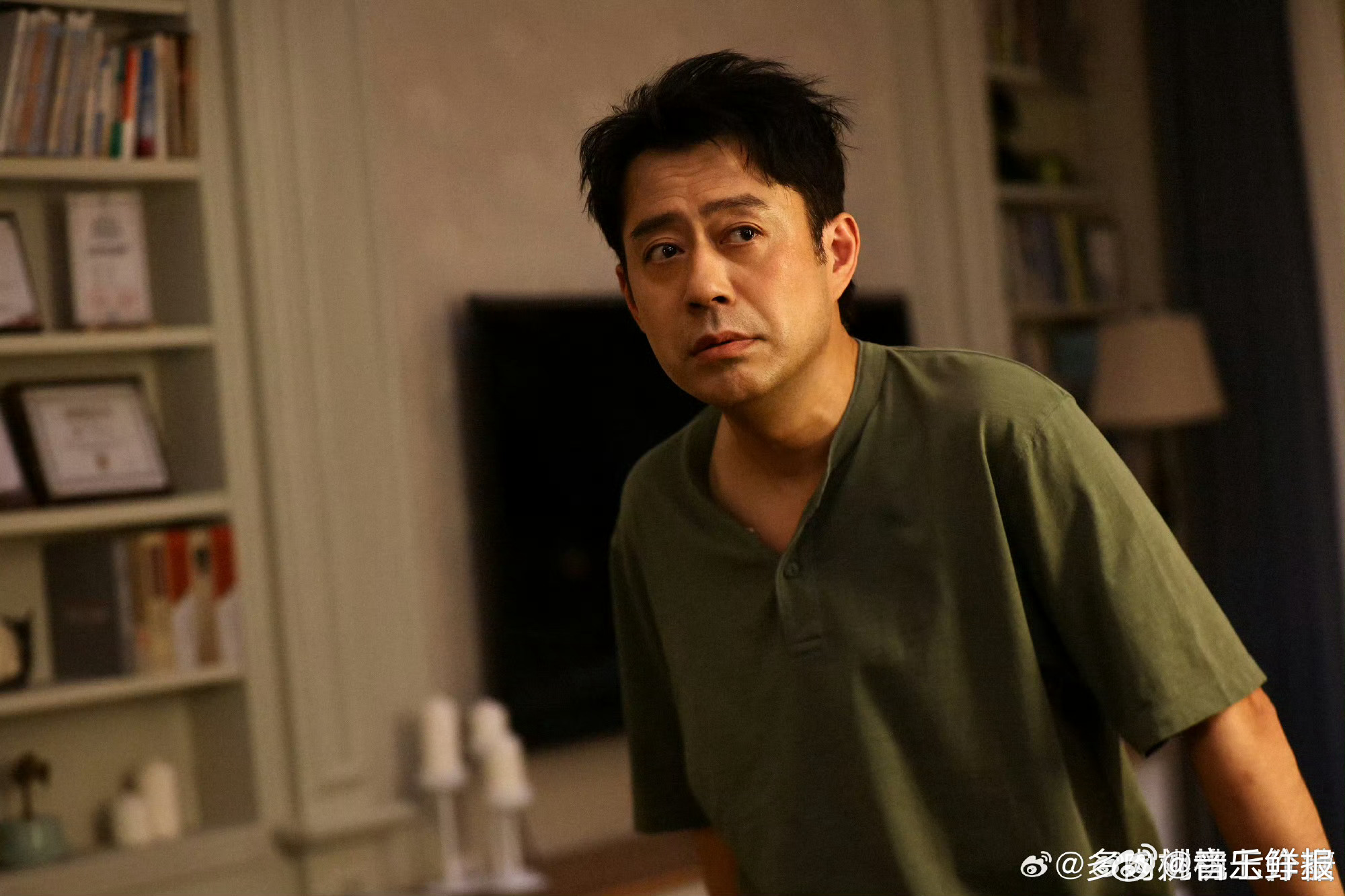 刘钧被戏称为娱乐圈的“渣爹”,他的角色总是让人又爱又恨,深刻而复杂|赛道_新浪新闻