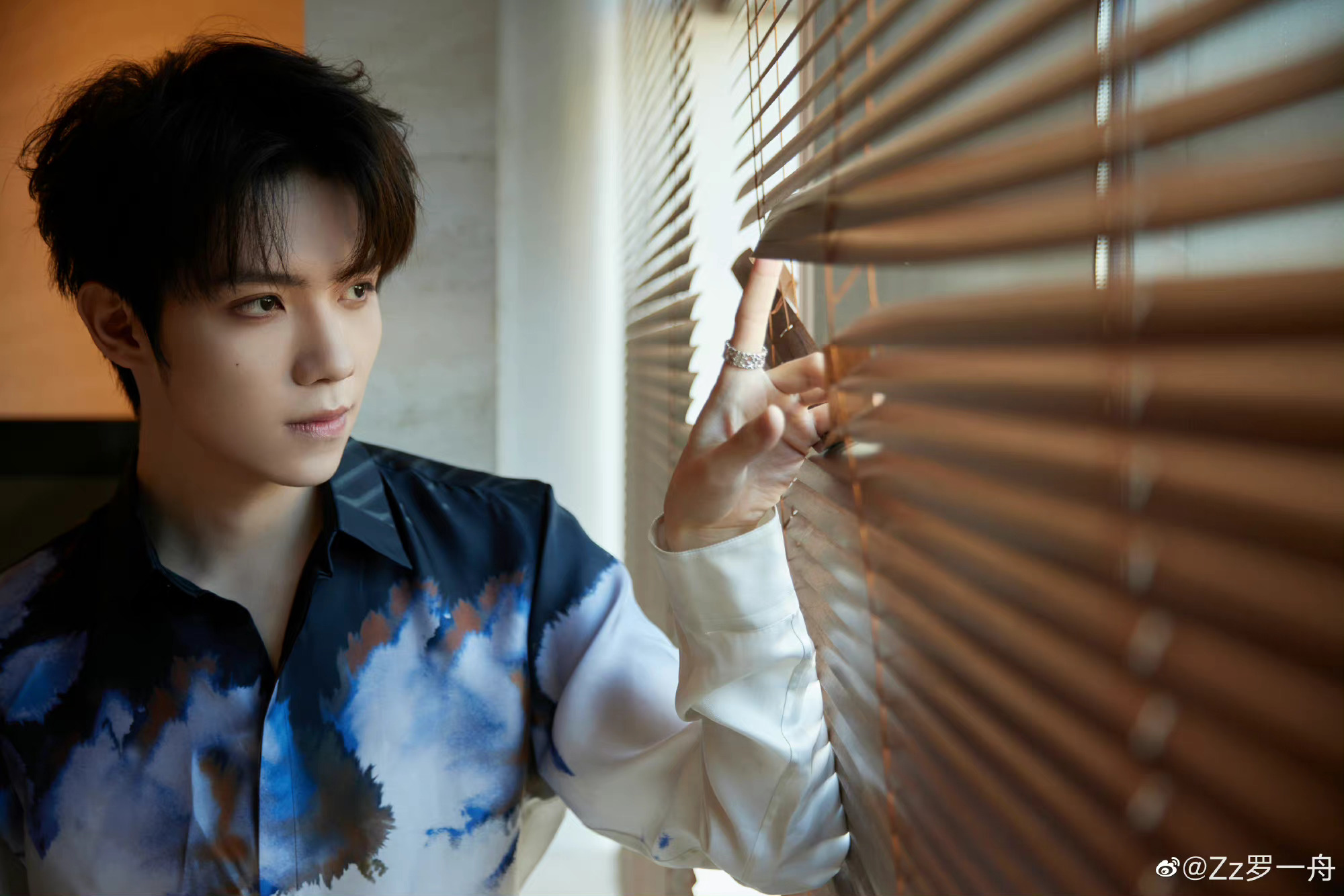 罗一舟官宣搜狐时尚盛典又可以看见新鲜的罗一舟了2月25日