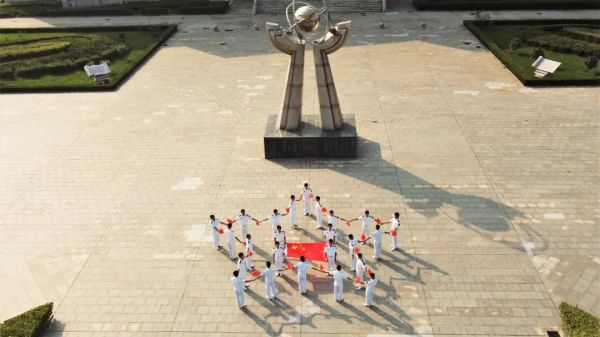 2021年余额不足,速来盘点军校学员年度清单!休闲区蓝鸢梦想 - Www.slyday.coM 2021年余额不足,速来盘点军校学员年度清单!休闲区蓝鸢梦想 - Www.slyday.coM