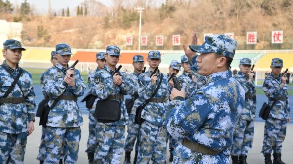 2021年余额不足,速来盘点军校学员年度清单!休闲区蓝鸢梦想 - Www.slyday.coM 2021年余额不足,速来盘点军校学员年度清单!休闲区蓝鸢梦想 - Www.slyday.coM