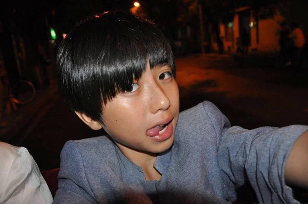 明星们的童年照,杜海涛蔡徐坤很好认,唯独爽妹子变化太大了!