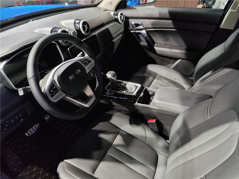 2020广州车展:实拍全新北京bj30 这外形你打几分?