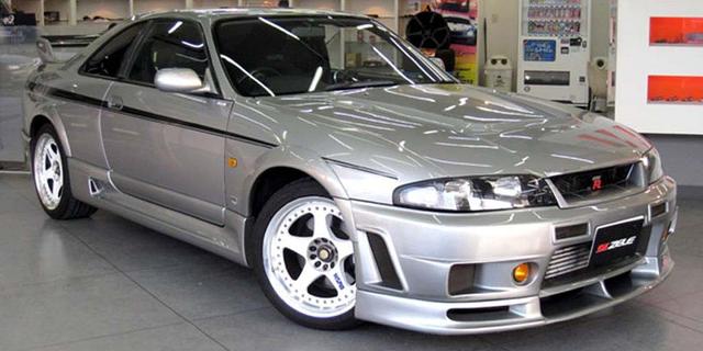 尘封怪兽:日产gt-r33 nismo 400r