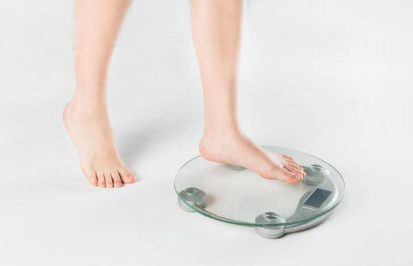 盲目减肥不可取，科学饮食、合理运动才是王道！休闲区蓝鸢梦想 - Www.slyday.coM