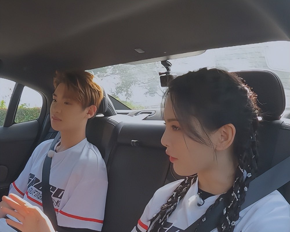 杨颖|黄明昊|极限挑战_新浪新闻