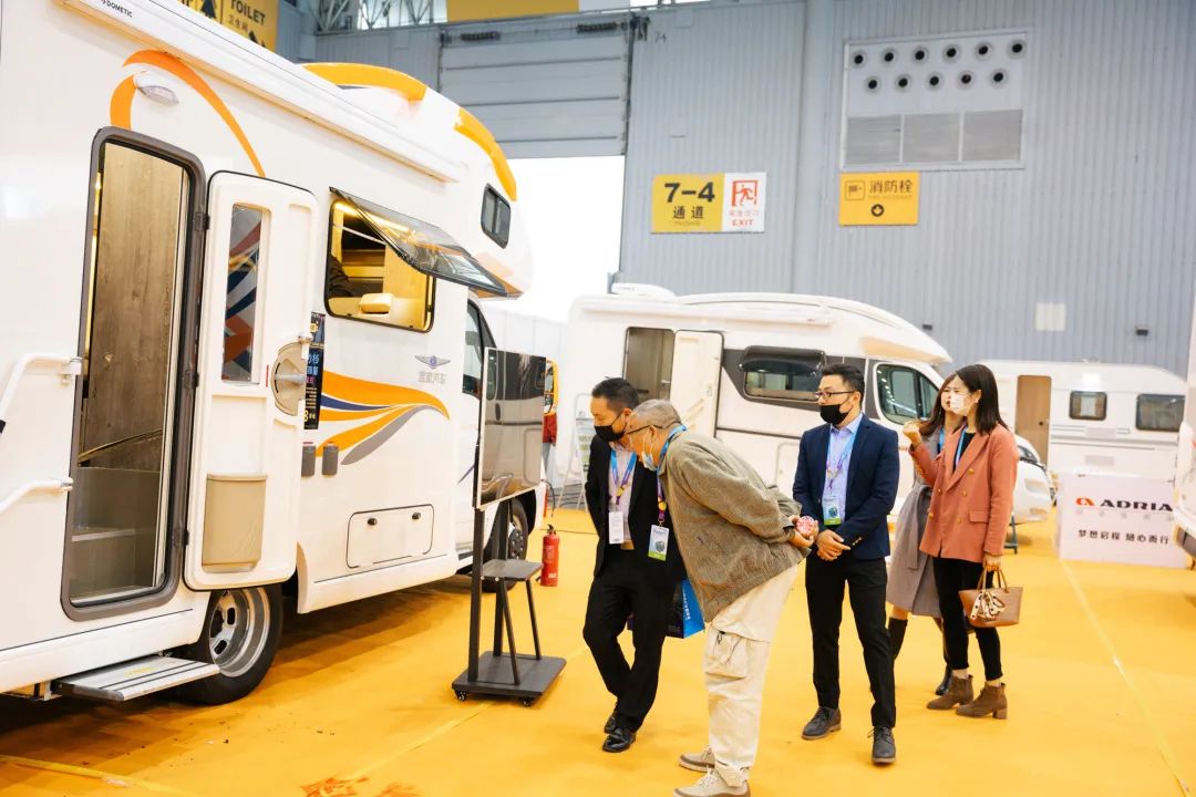 第6届成都国际房车展422425日快来世纪城体验房车的魅力