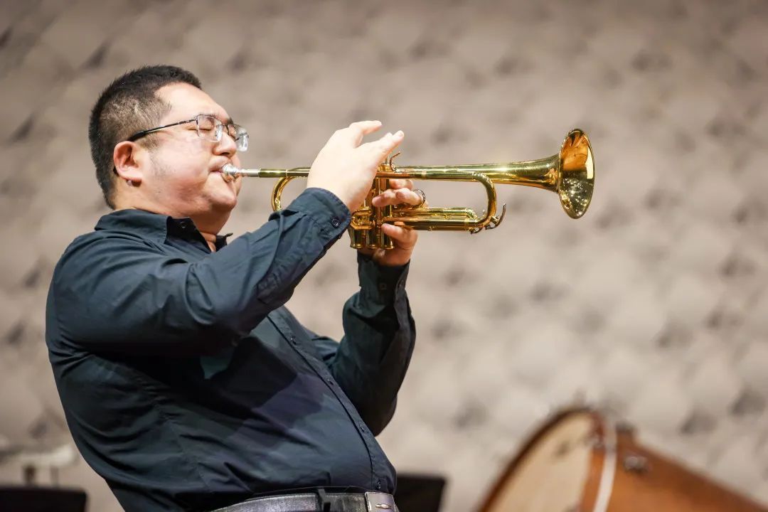 现场摄人心魄遨游纯粹的铜管乐世界