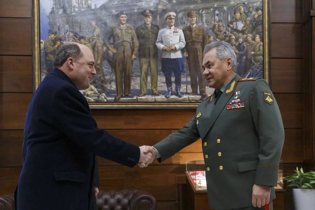 俄防长英俄关系接近于零