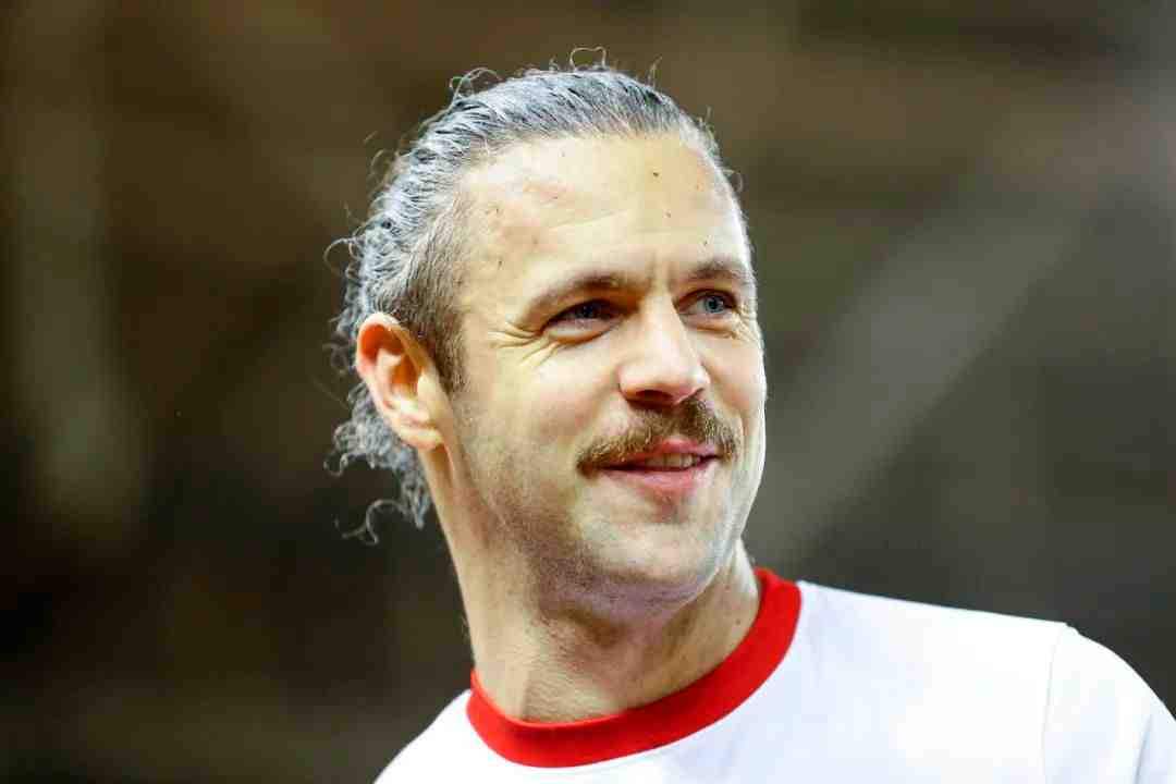 理查德:在中国的这段经历,会让我的人生更充实更美好休闲区蓝鸢梦想 - Www.slyday.coM 理查德:在中国的这段经历,会让我的人生更充实更美好休闲区蓝鸢梦想 - Www.slyday.coM