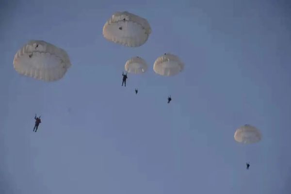 2021年余额不足,速来盘点军校学员年度清单!休闲区蓝鸢梦想 - Www.slyday.coM 2021年余额不足,速来盘点军校学员年度清单!休闲区蓝鸢梦想 - Www.slyday.coM