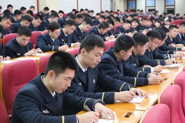 2021年余额不足,速来盘点军校学员年度清单!休闲区蓝鸢梦想 - Www.slyday.coM 2021年余额不足,速来盘点军校学员年度清单!休闲区蓝鸢梦想 - Www.slyday.coM