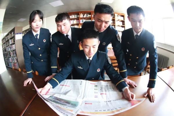 2021年余额不足,速来盘点军校学员年度清单!休闲区蓝鸢梦想 - Www.slyday.coM 2021年余额不足,速来盘点军校学员年度清单!休闲区蓝鸢梦想 - Www.slyday.coM