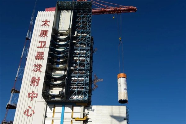 零下37度 长二丁火箭立功！中国航天2022首飞成功休闲区蓝鸢梦想 - Www.slyday.coM