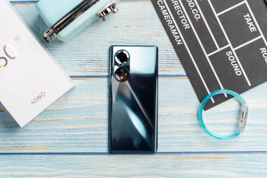 荣耀50 pro评测:专为年轻人打造的潮流vlog新机