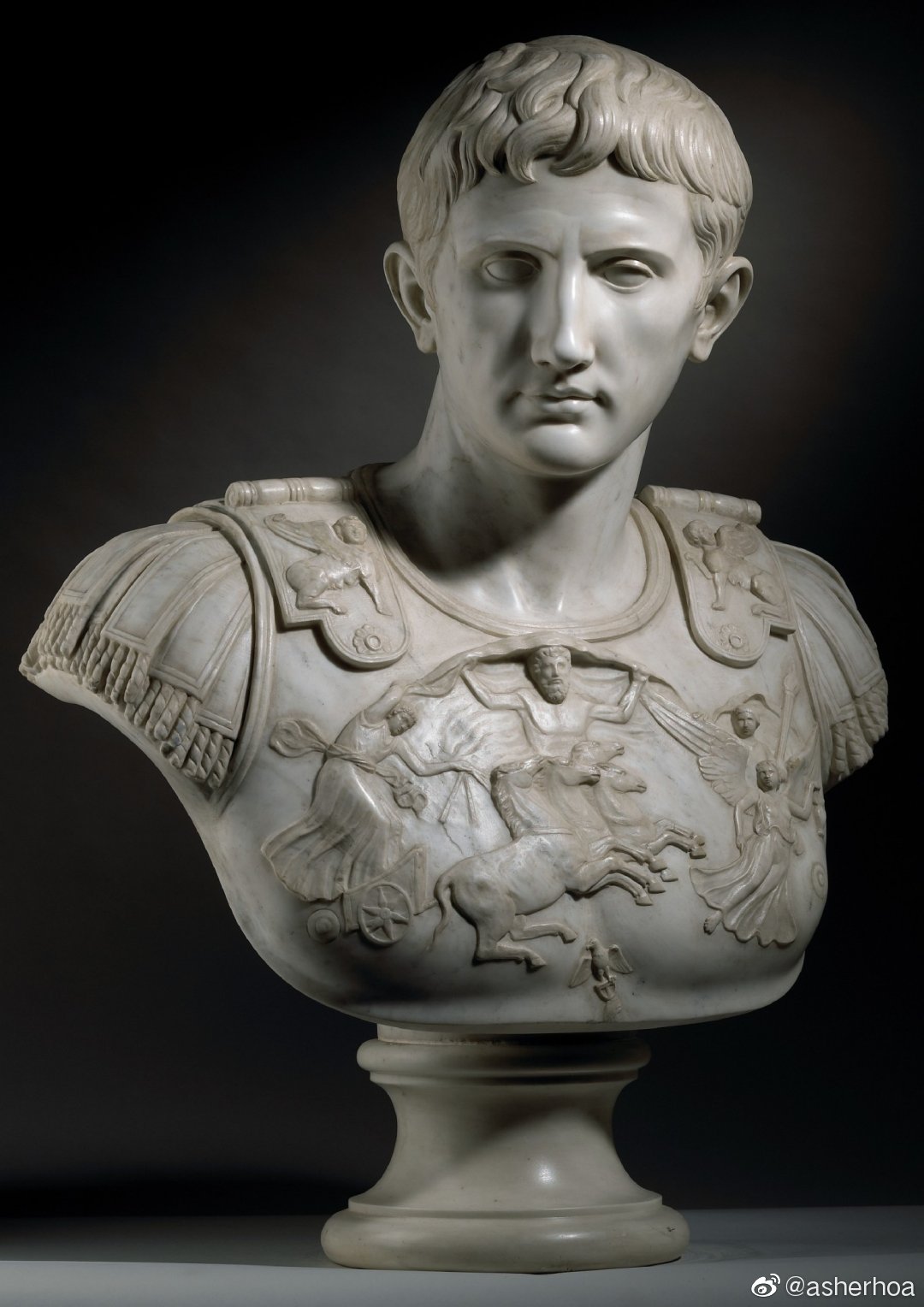 19世纪意大利佚名雕塑家根据1863年在屋大维之妻莉薇娅别墅出土的第