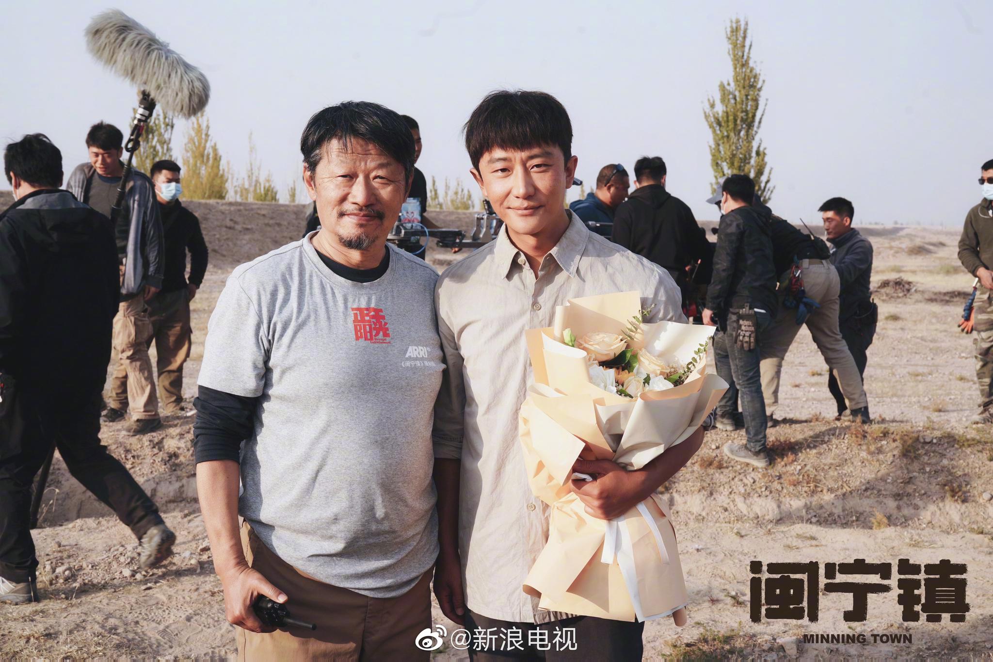 正午阳光出品,孔笙,孙墨龙指导的电视剧《闽宁镇》今日杀青_高清图集