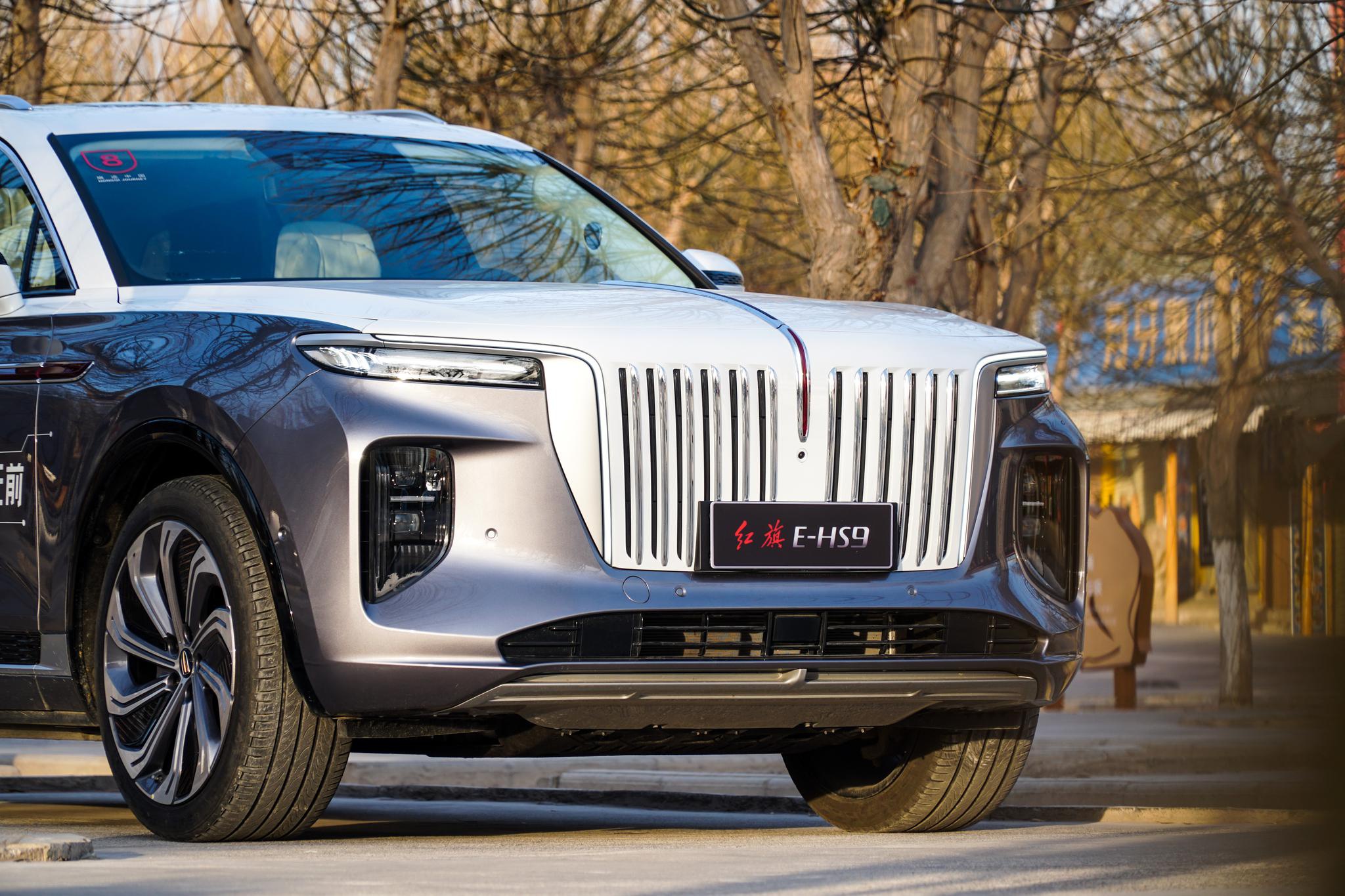 试红旗ehs9从静到动都流露着王者之势