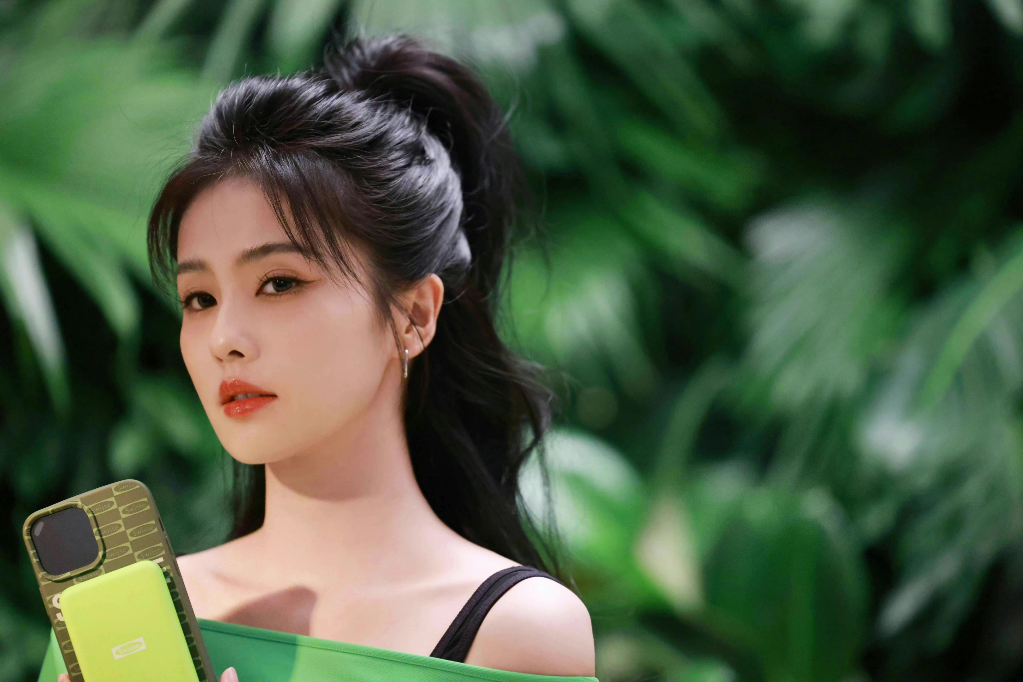 谁还没看过白鹿这套甜美写真!